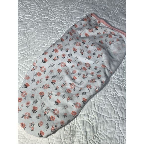 Swaddle Me SM/MED - Picture 4 of 4